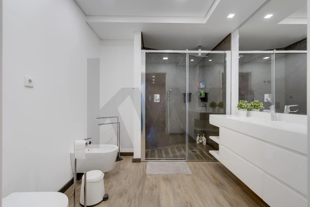 Apartamento T3 para Venda em Algés, Linda-A-Velha e Cruz Quebrada-Dafundo Foto 24