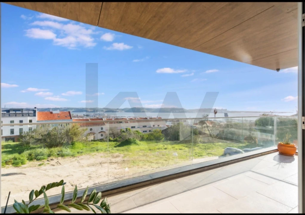 Apartamento T3 para Venda em Algés, Linda-A-Velha e Cruz Quebrada-Dafundo Foto 16