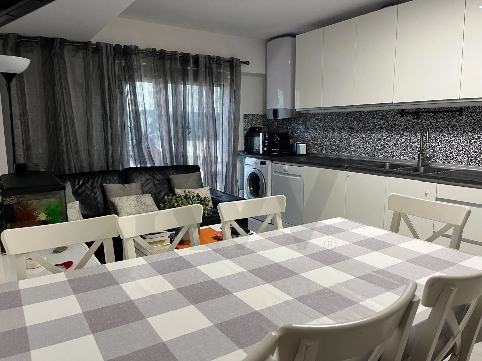 Apartamento T3 para Venda em Massamá e Monte Abraão Foto 5