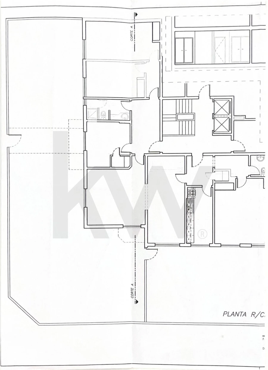 Apartamento T3 para Venda em Massamá e Monte Abraão Foto 32