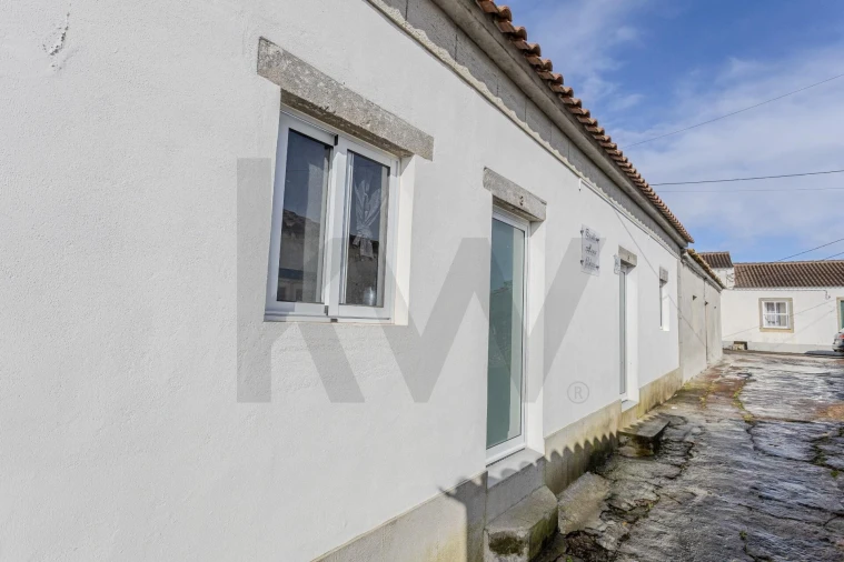 Moradia T2 para Venda em Nordeste Foto 33