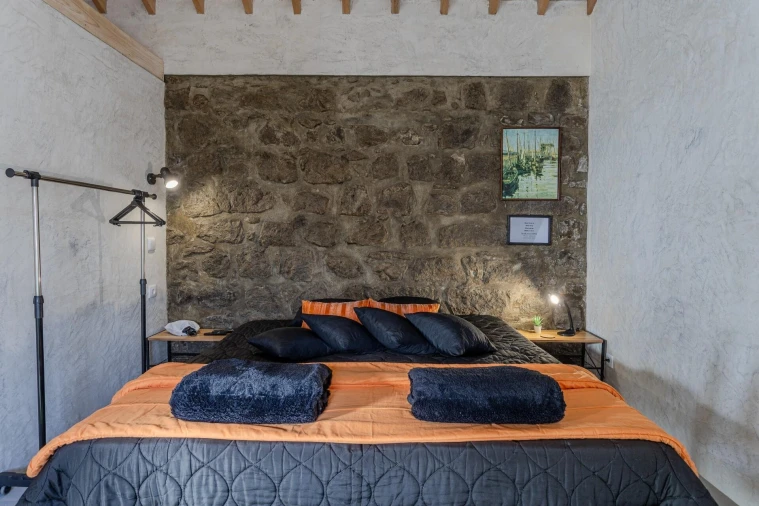 Moradia T2 para Venda em Nordeste Foto 27