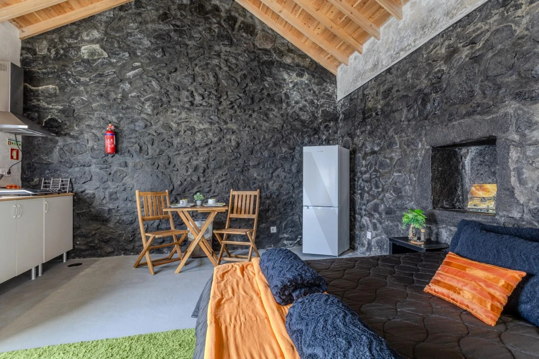 Moradia T2 para Venda em Nordeste Foto 14