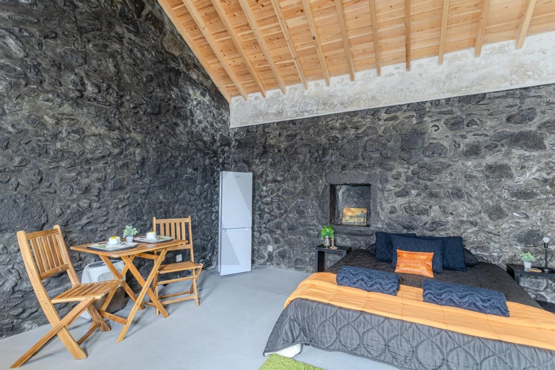 Moradia T2 para Venda em Nordeste Foto 7