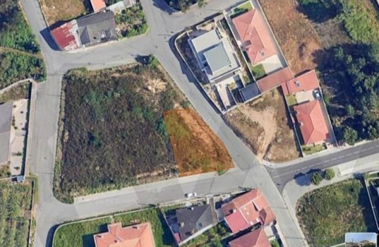 Terreno para Venda em São João de Ver