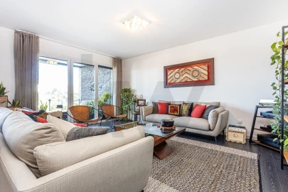 Apartamento T4 para Venda em Carcavelos e Parede