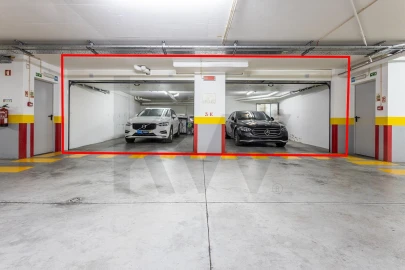 Apartamento T4 para Venda em Carcavelos e Parede