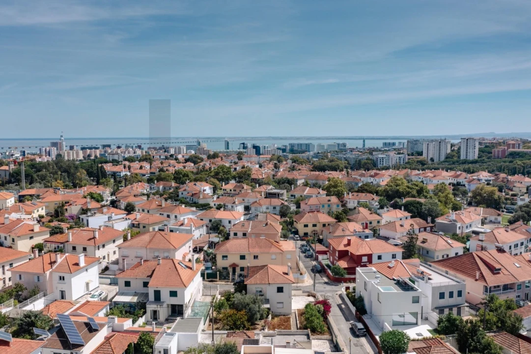 Moradia T4 para Venda em Olivais Foto 30