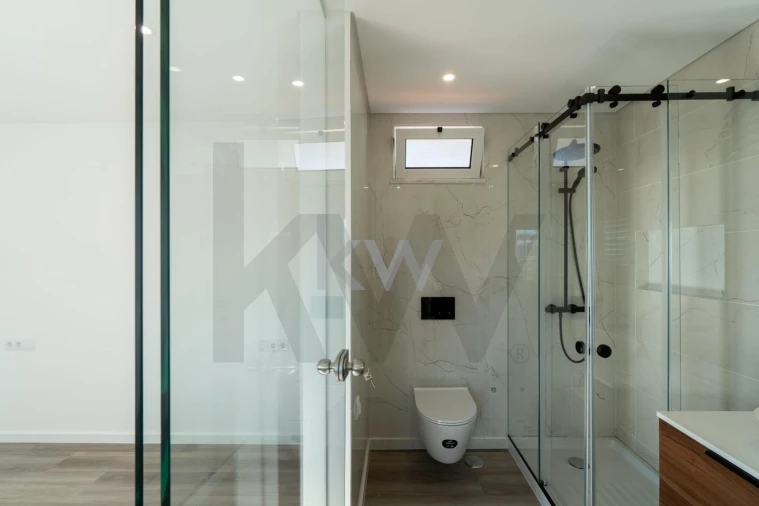 Moradia T3 para Arrendamento em Almancil Foto 17