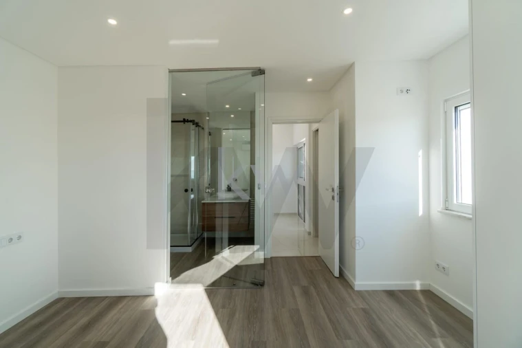 Moradia T3 para Arrendamento em Almancil Foto 14