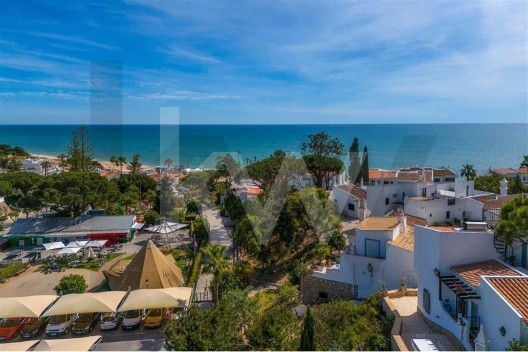 Moradia T3 para Arrendamento em Almancil Foto 44