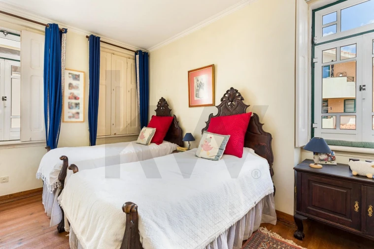 Moradia T6 para Venda em Carcavelos e Parede Foto 16