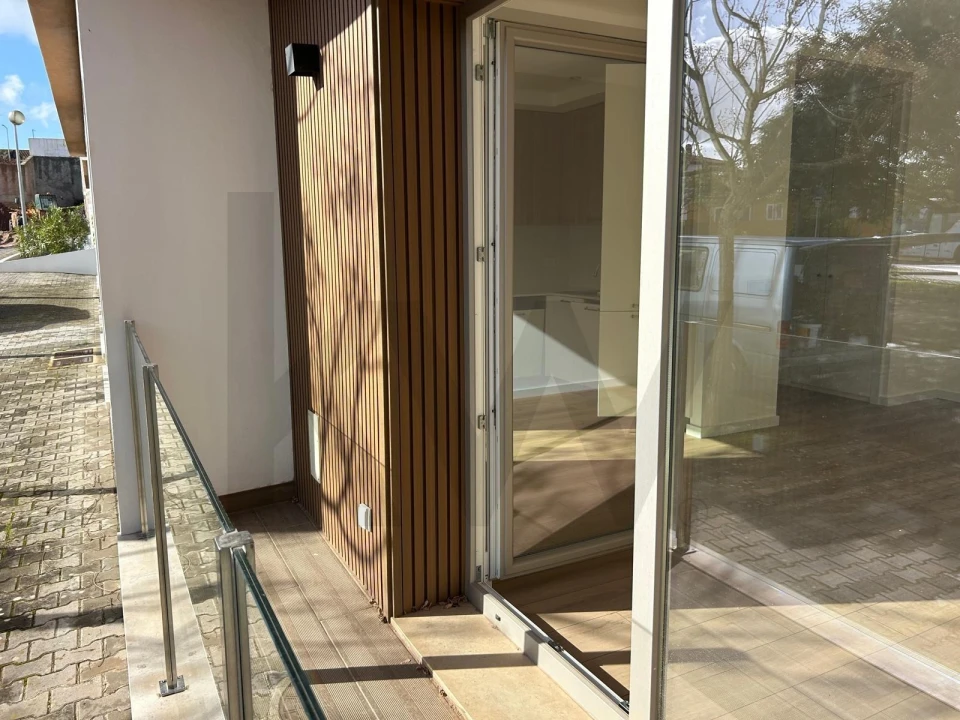 Apartamento T1 para Venda em Cadaval e Pêro Moniz Foto 16