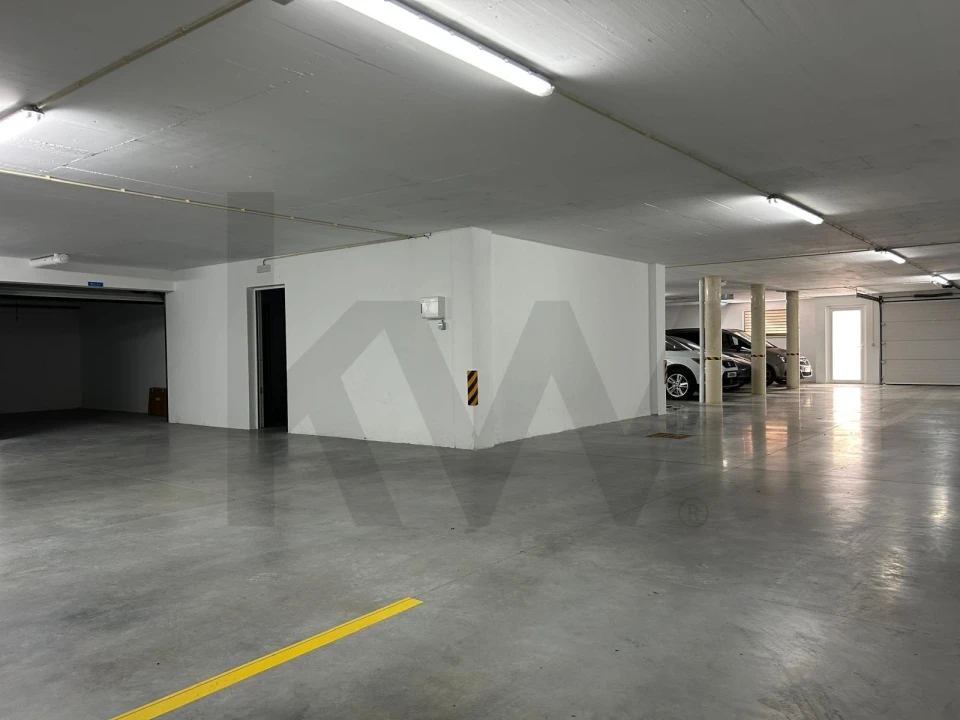 Apartamento T1 para Venda em Cadaval e Pêro Moniz Foto 26