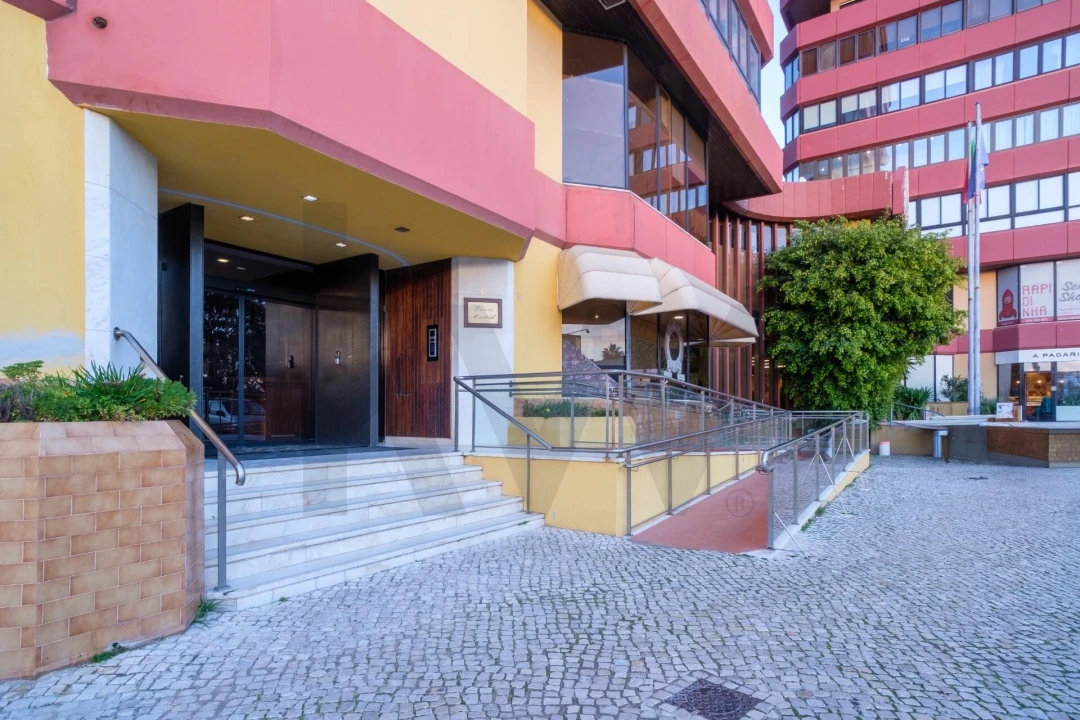 Apartamento T3 para Venda em Oeiras e São Julião da Barra, Paço de Arcos e Caxias Foto 38