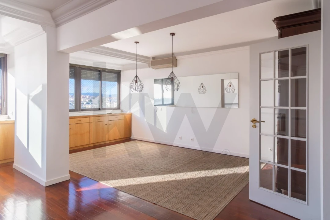 Apartamento T3 para Venda em Oeiras e São Julião da Barra, Paço de Arcos e Caxias Foto 4