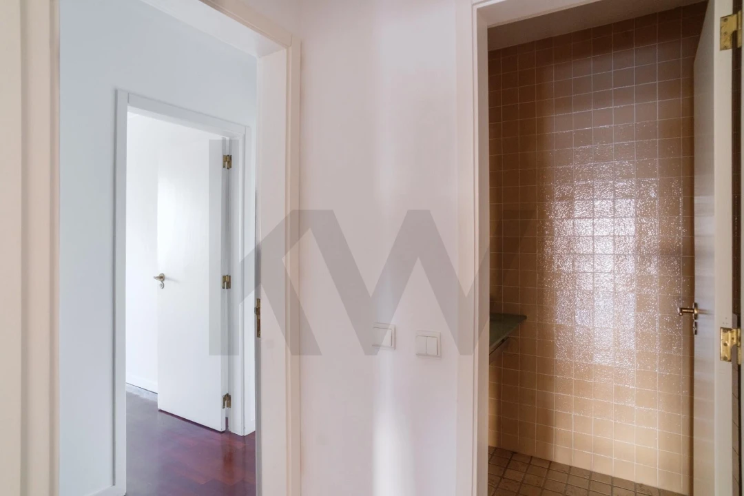 Apartamento T3 para Venda em Oeiras e São Julião da Barra, Paço de Arcos e Caxias Foto 32