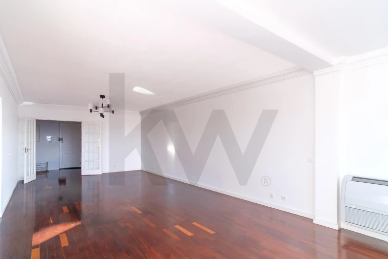 Apartamento T3 para Venda em Oeiras e São Julião da Barra, Paço de Arcos e Caxias Foto 7