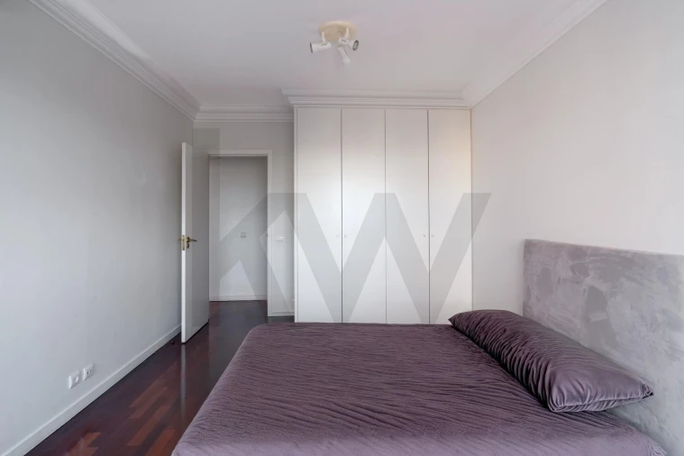 Apartamento T3 para Venda em Oeiras e São Julião da Barra, Paço de Arcos e Caxias Foto 25