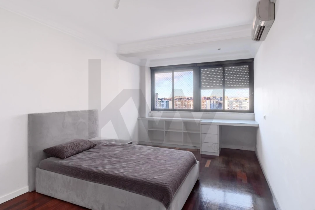 Apartamento T3 para Venda em Oeiras e São Julião da Barra, Paço de Arcos e Caxias Foto 24