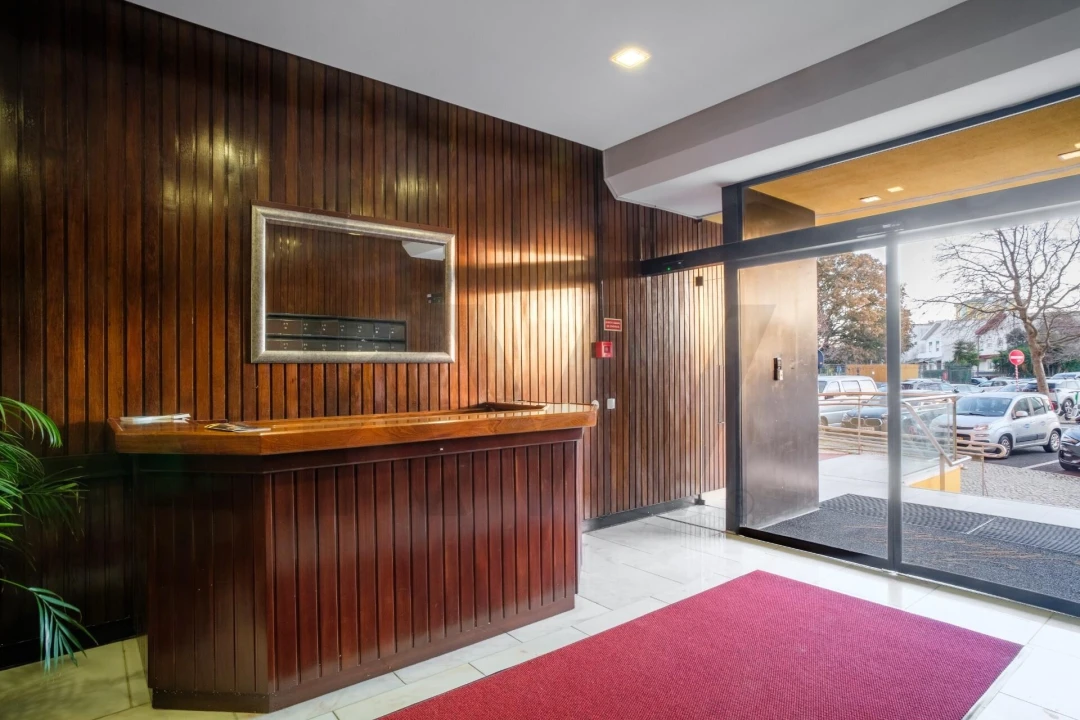 Apartamento T3 para Venda em Oeiras e São Julião da Barra, Paço de Arcos e Caxias Foto 37