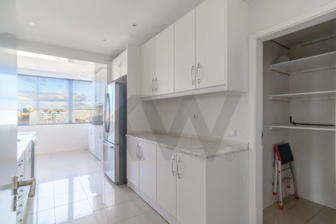 Apartamento T3 para Venda em Oeiras e São Julião da Barra, Paço de Arcos e Caxias Foto 19