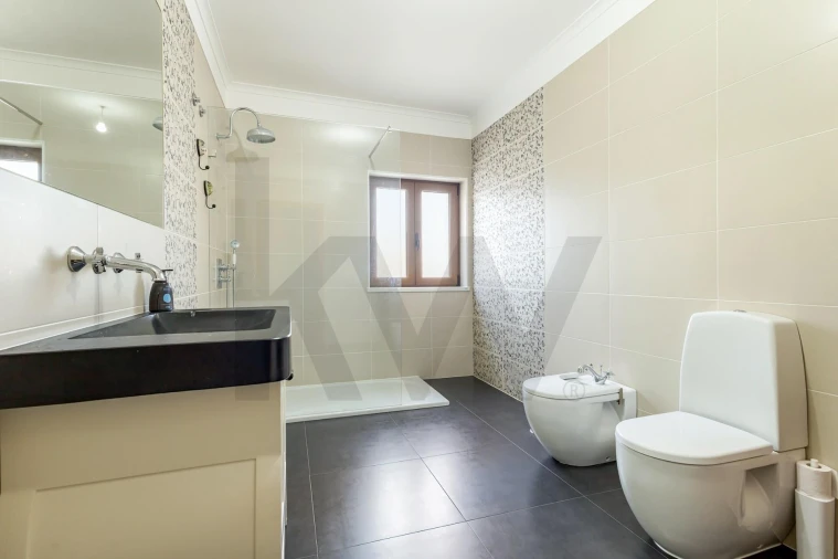 Moradia T4 para Venda em Santa Maria e São Miguel, São Martinho, São Pedro Penaferrim Foto 13