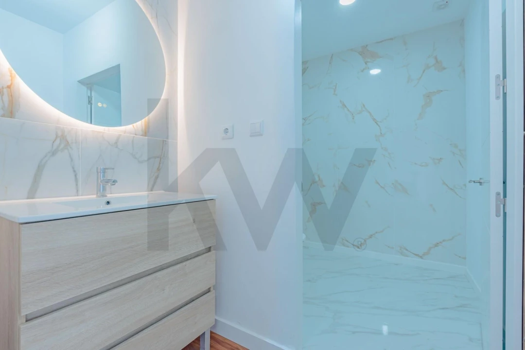 Moradia T3 para Venda em Vila de Cucujães Foto 14