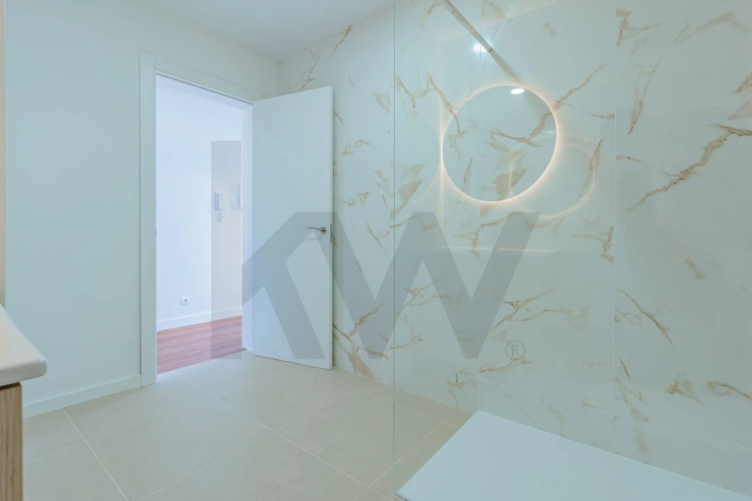 Moradia T3 para Venda em Vila de Cucujães Foto 29