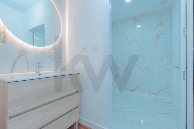 Moradia T3 para Venda em Vila de Cucujães Foto 14