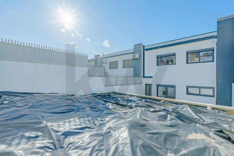 Moradia T3 para Venda em Vila de Cucujães Foto 12