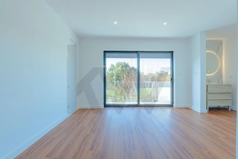 Moradia T3 para Venda em Vila de Cucujães Foto 20