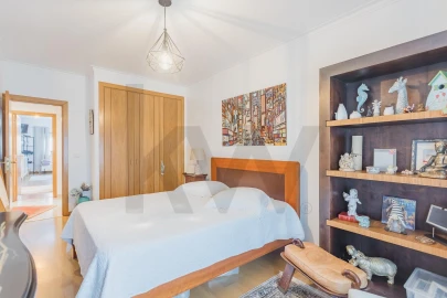 Apartamento T3 para Venda em Santa Maria, São Pedro e Matacães