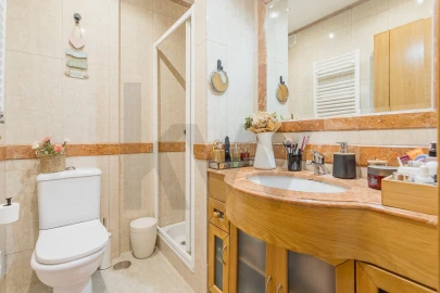 Apartamento T3 para Venda em Santa Maria, São Pedro e Matacães