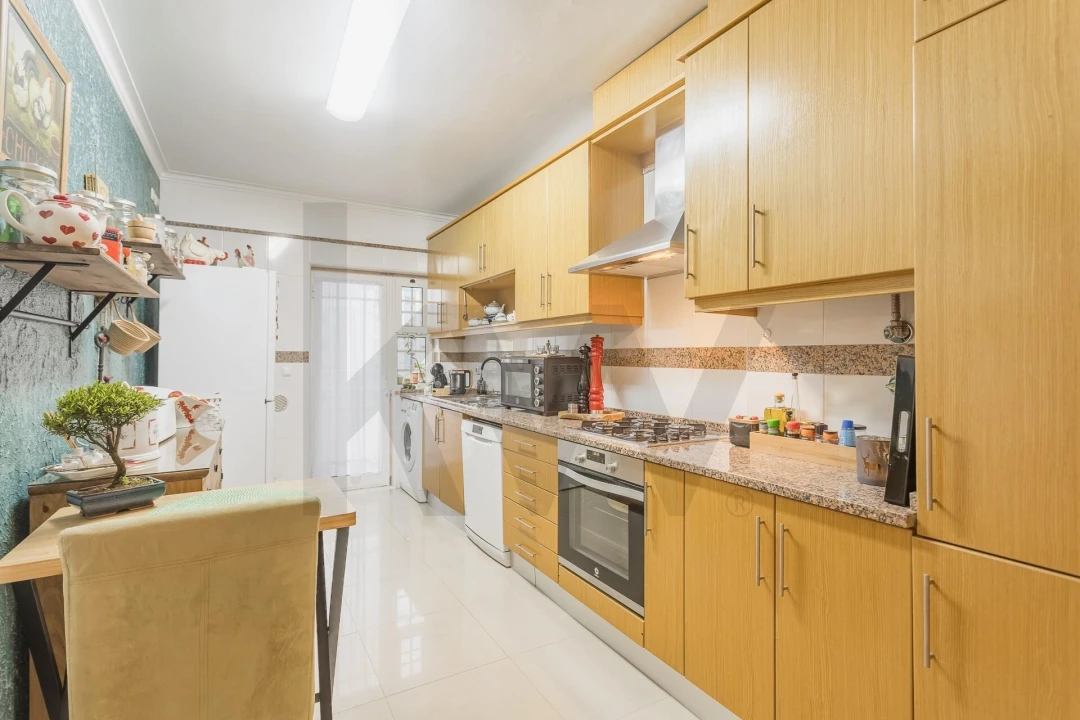 Apartamento T3 para Venda em Santa Maria, São Pedro e Matacães Foto 14