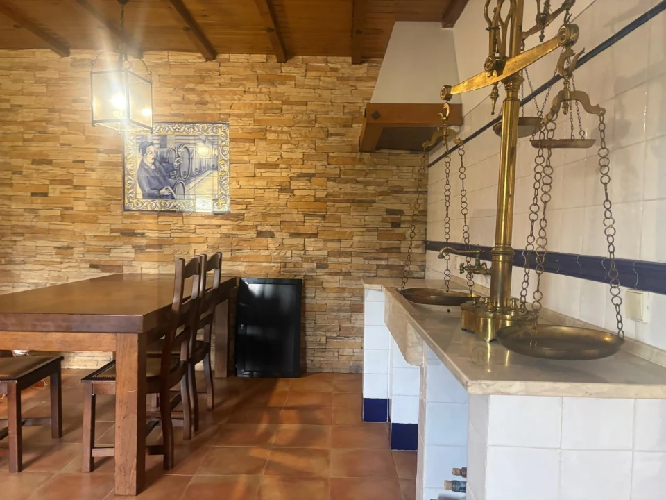 Moradia T4 para Venda em Santa Maria e São Miguel, São Martinho, São Pedro Penaferrim Foto 16