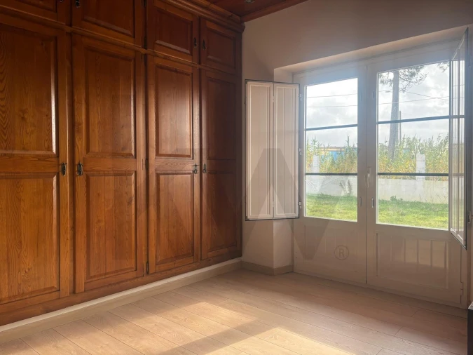 Moradia T4 para Venda em Santa Maria e São Miguel, São Martinho, São Pedro Penaferrim Foto 19