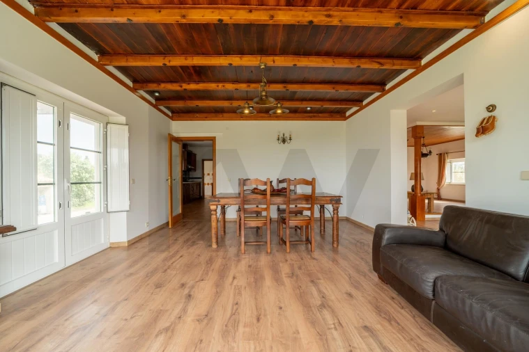 Moradia T4 para Venda em Santa Maria e São Miguel, São Martinho, São Pedro Penaferrim Foto 19