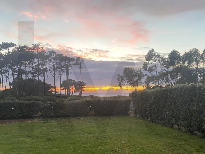 Moradia T4 para Venda em Santa Maria e São Miguel, São Martinho, São Pedro Penaferrim Foto 7