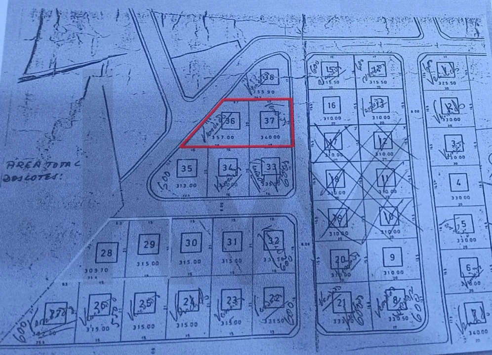 Terreno para Venda em Charneca de Caparica e Sobreda Foto 8