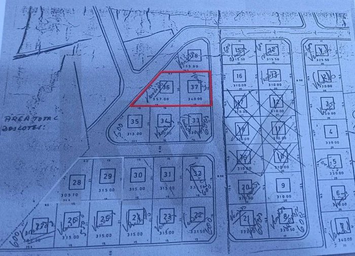 Terreno para Venda em Charneca de Caparica e Sobreda Foto 8