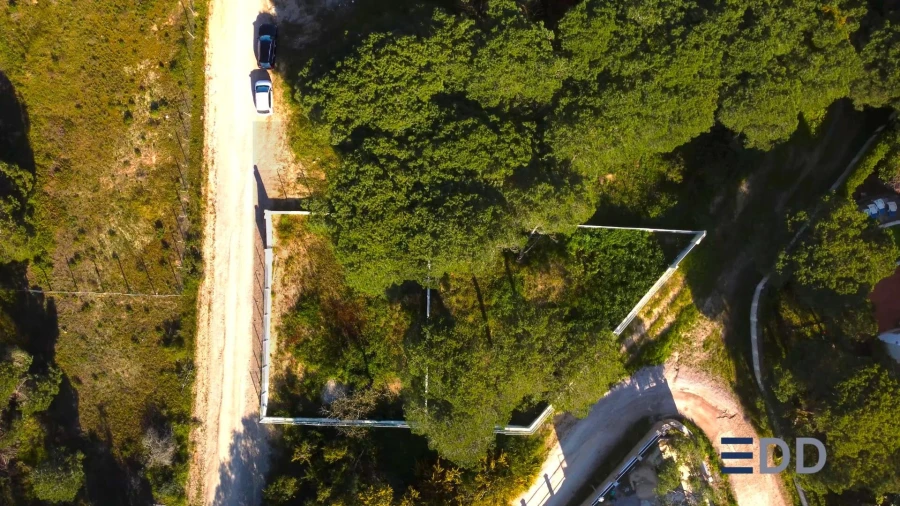 Terreno para Venda em Charneca de Caparica e Sobreda Foto 3