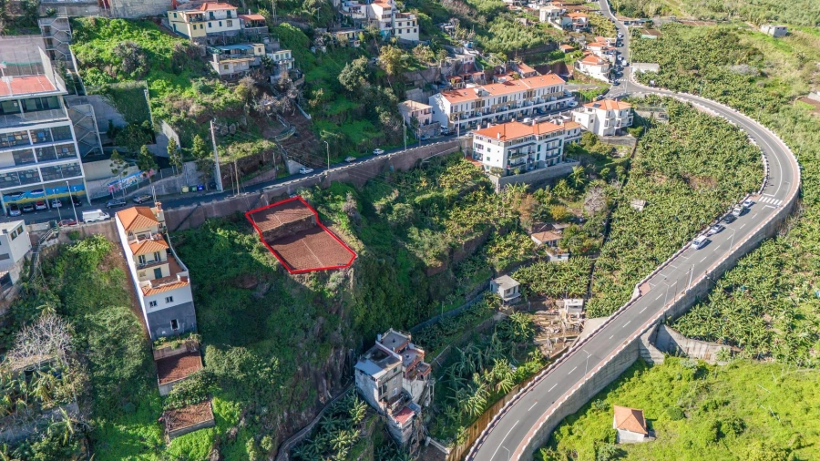 Terreno para Venda em Camara de Lobos Foto 12