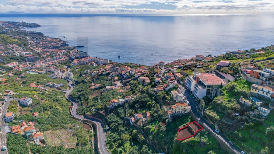 Terreno para Venda em Camara de Lobos Foto 10