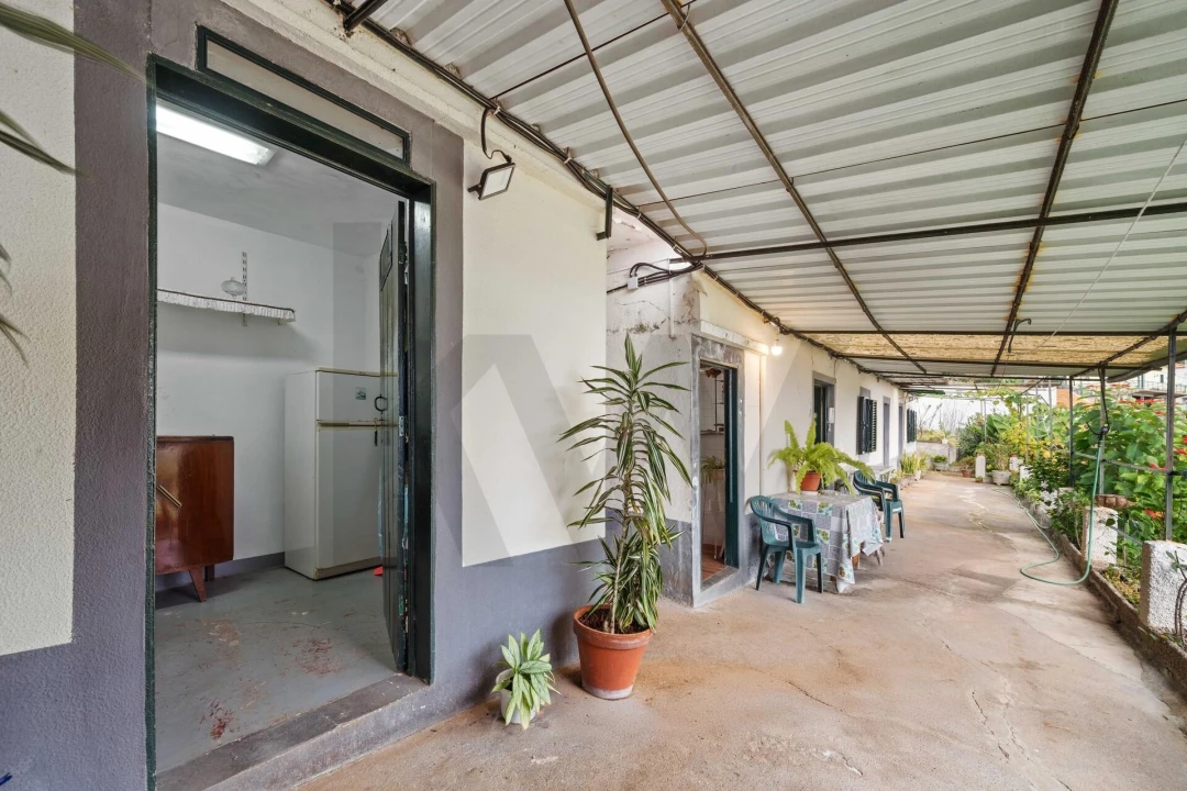 Moradia T2 para Venda em São Roque Foto 5