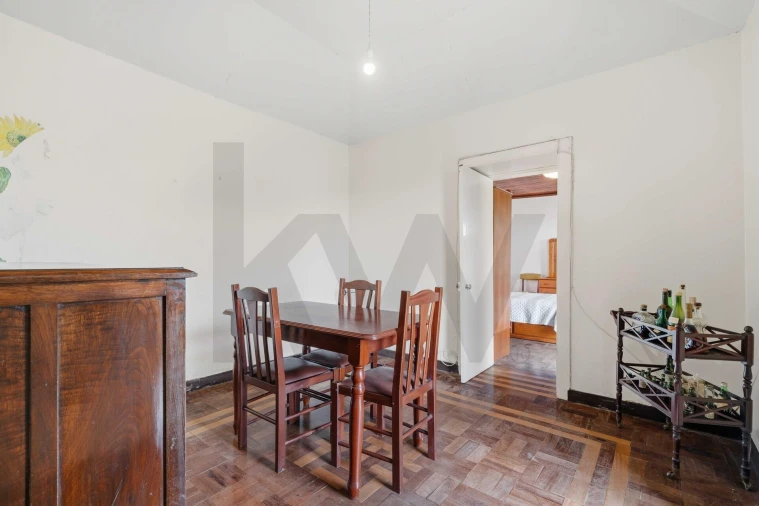 Moradia T2 para Venda em São Roque Foto 26