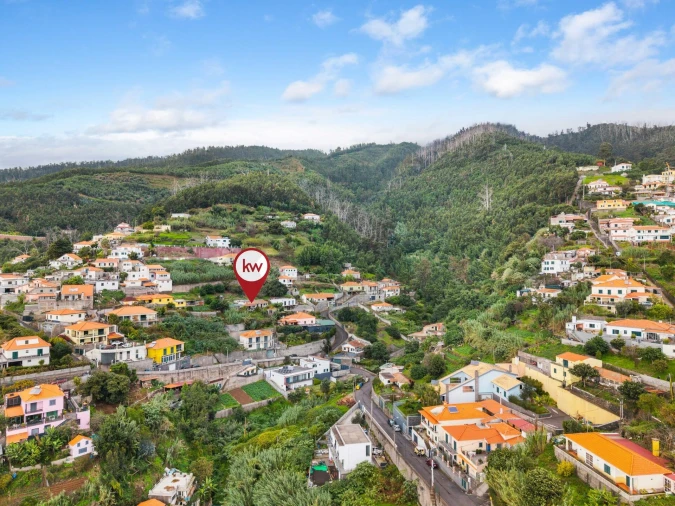 Moradia T2 para Venda em São Roque Foto 2