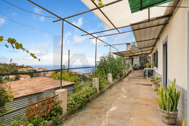 Moradia T2 para Venda em São Roque Foto 11