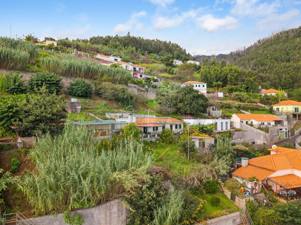 Moradia T2 para Venda em São Roque Foto 18