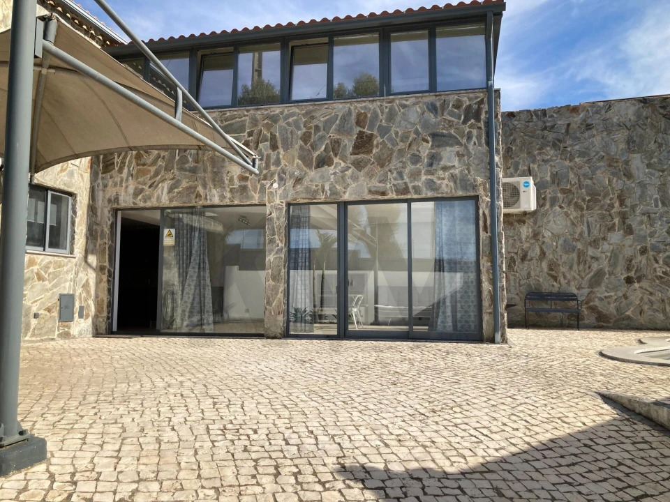 Moradia T3 para Arrendamento em Alcabideche Foto 3